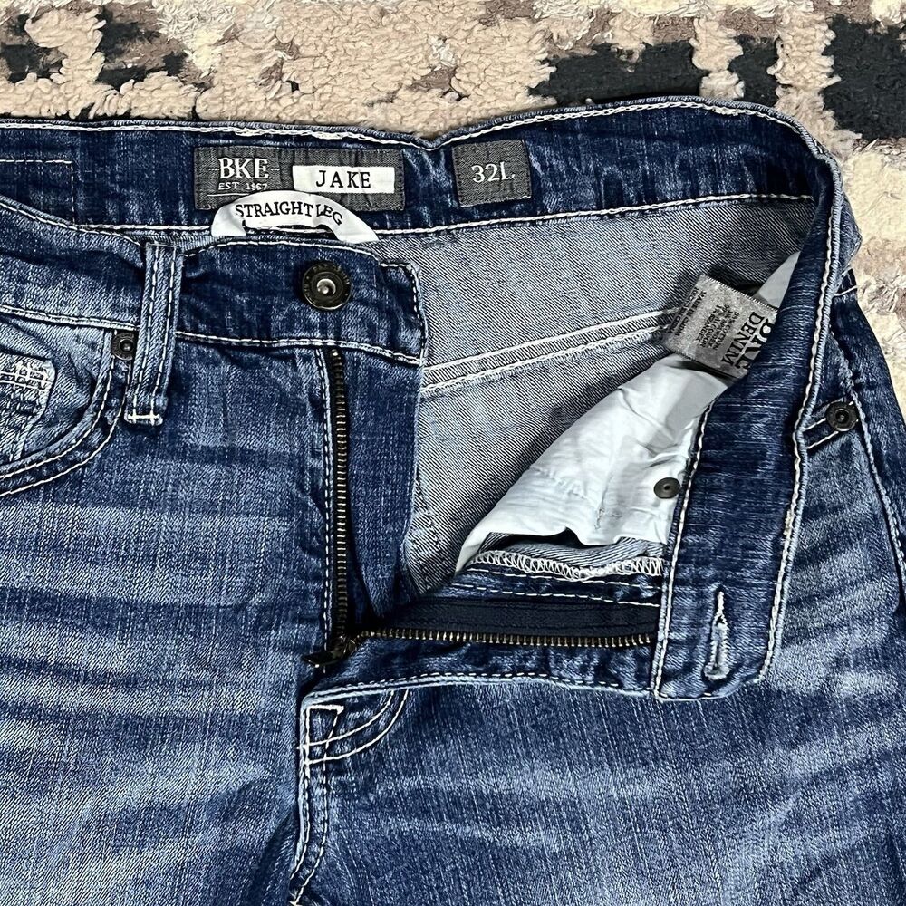 BKE Jake Straight Leg Jeans Mens 32Lx33 Blue Whiskered Stretch Denim Buckle - Picture 4 of 12